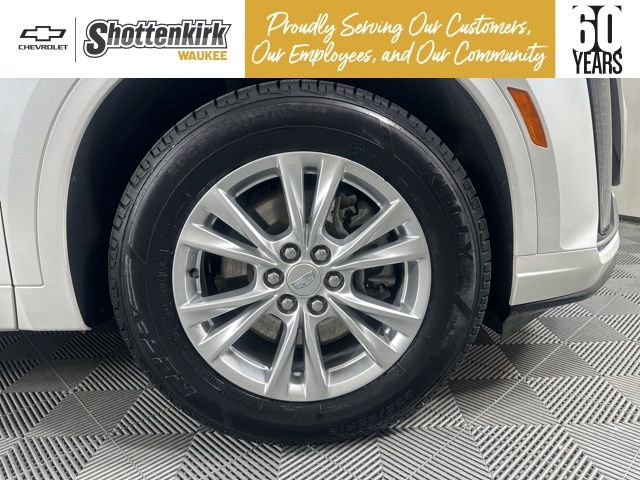 Used 2024 Cadillac XT6 Luxury w/ LPO, Floor Liner Package image 9