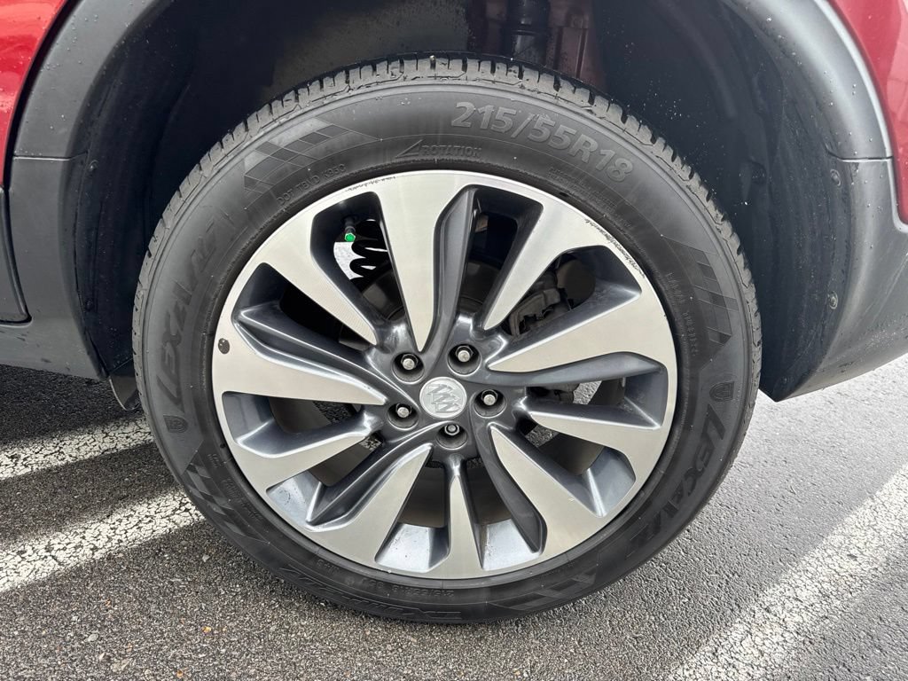 Used 2022 Buick Encore Preferred w/ Safety Package FWD image 27