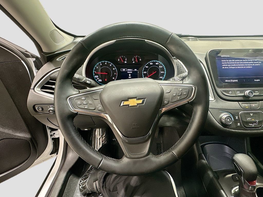 Used 2025 Chevrolet Malibu RS w/ LPO, Floor Liner Package FWD image 11