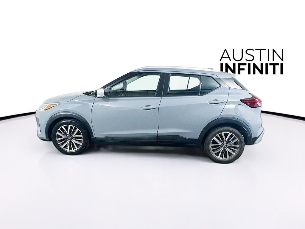 Used 2021 Nissan Kicks SV FWD image 4