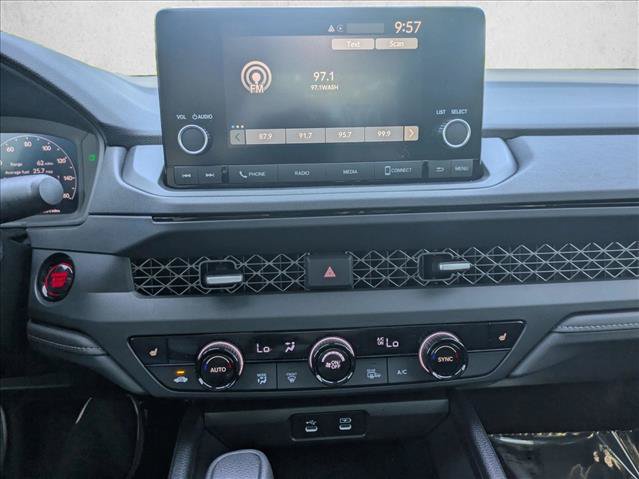 Used 2025 Honda Accord SE image 14