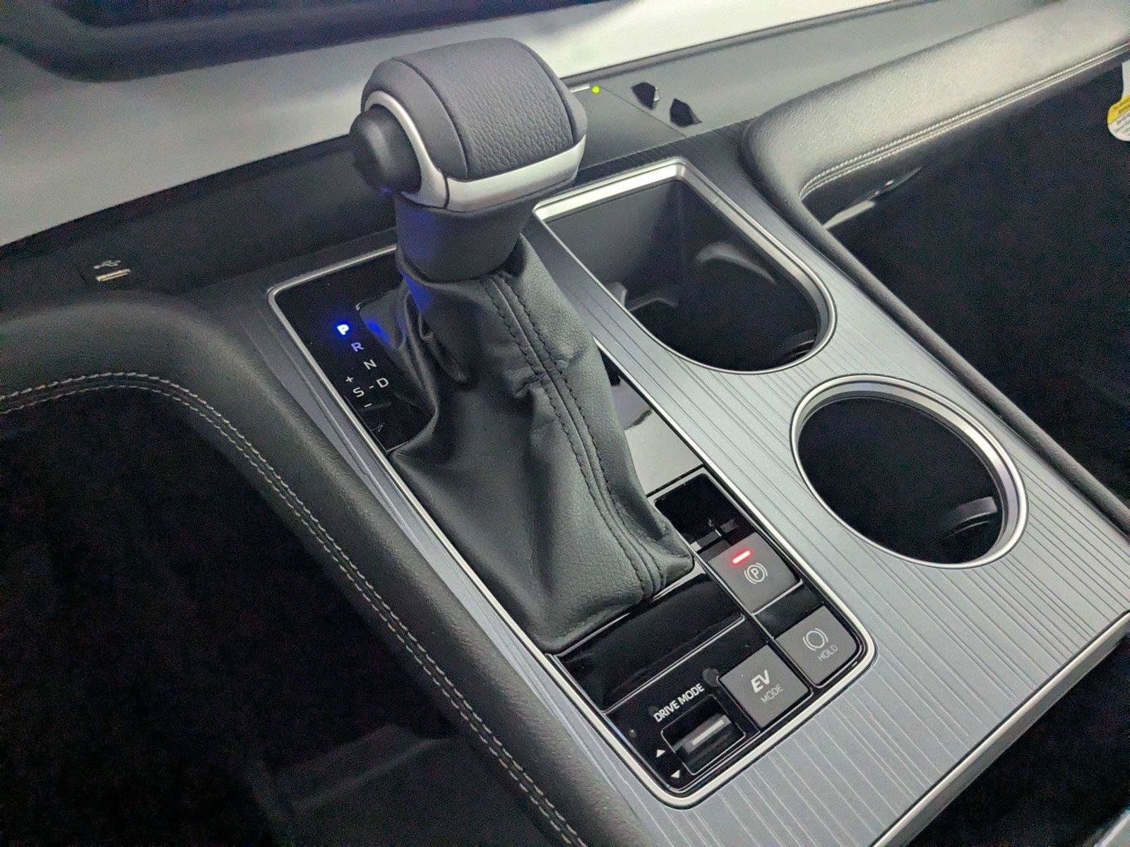 New 2026 Toyota Sienna XLE FWD image 20
