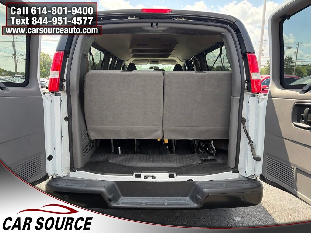 Used 2023 GMC Savana 3500 LS RWD image 7