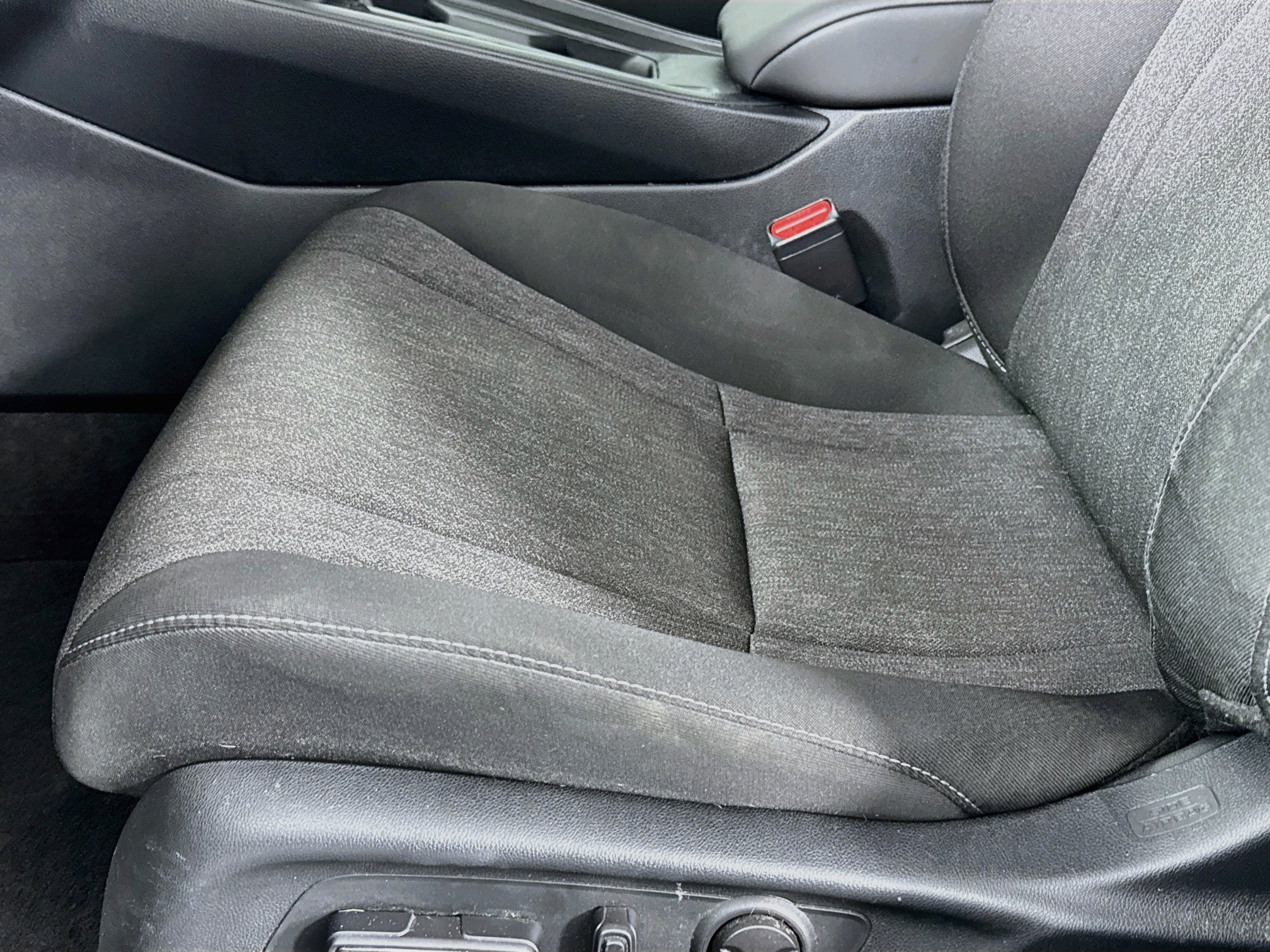 Certified 2023 Honda Accord EX image 18