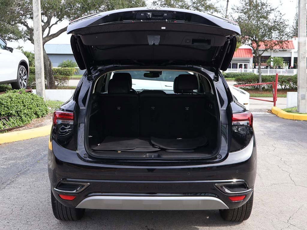 Used 2023 Buick Envision Essence w/ Sport Touring Package image 20