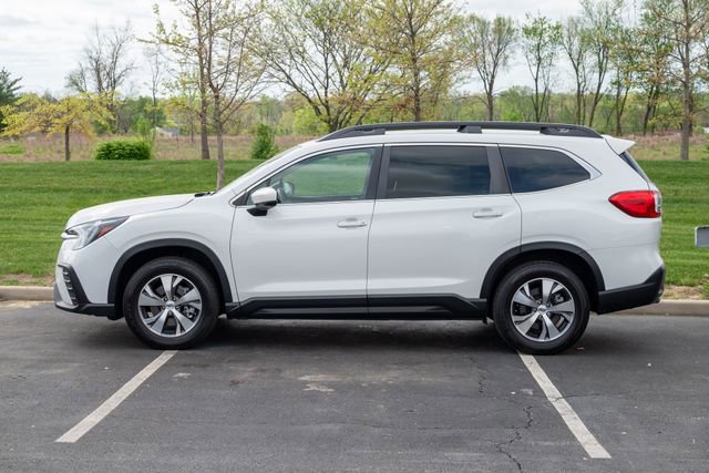 Used 2024 Subaru Ascent Premium w/ Convenience Package image 27