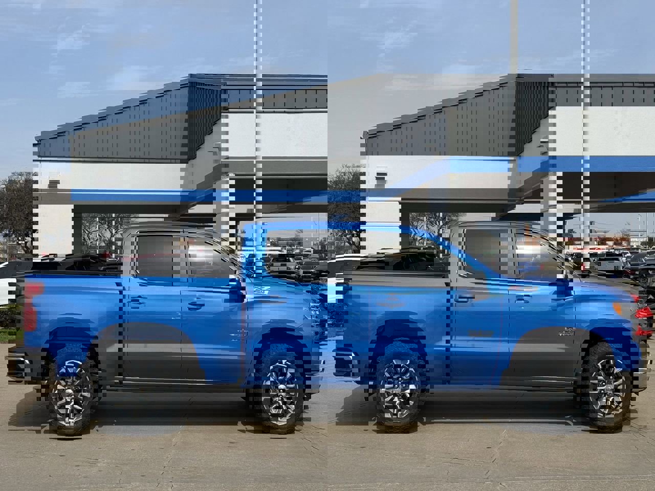 New 2026 Chevrolet Silverado 1500 LT w/ Texas Edition Plus image 3