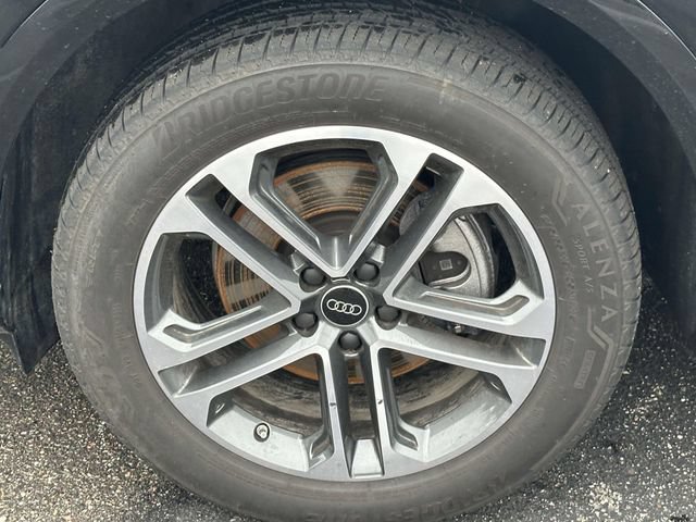 Certified 2025 Audi Q5 Premium w/ Premium Plus AWD/4WD image 8