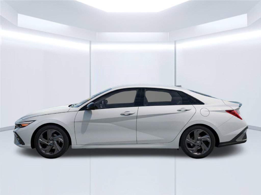 New 2026 Hyundai Elantra Sport w/ Cargo Package FWD image 3