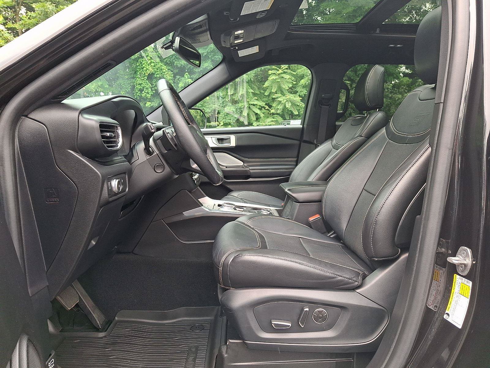 Used 2020 Ford Explorer ST w/ Premium Technology Package AWD/4WD image 14