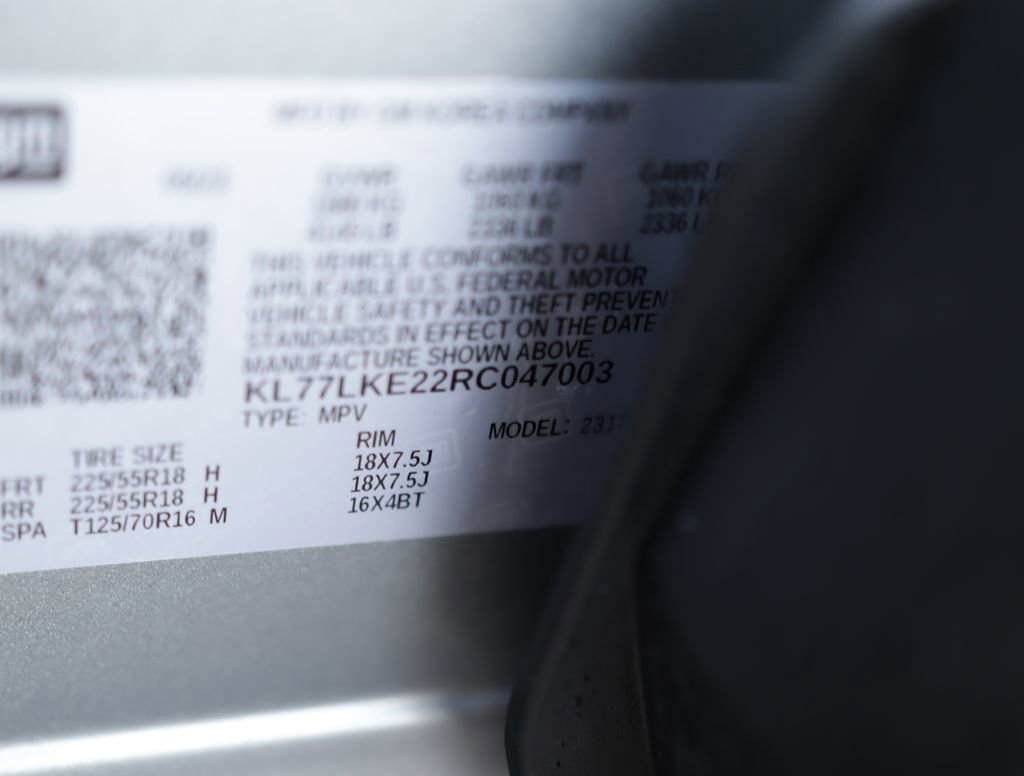 Used 2024 Chevrolet Trax ACTIV w/ Sunroof Package image 38