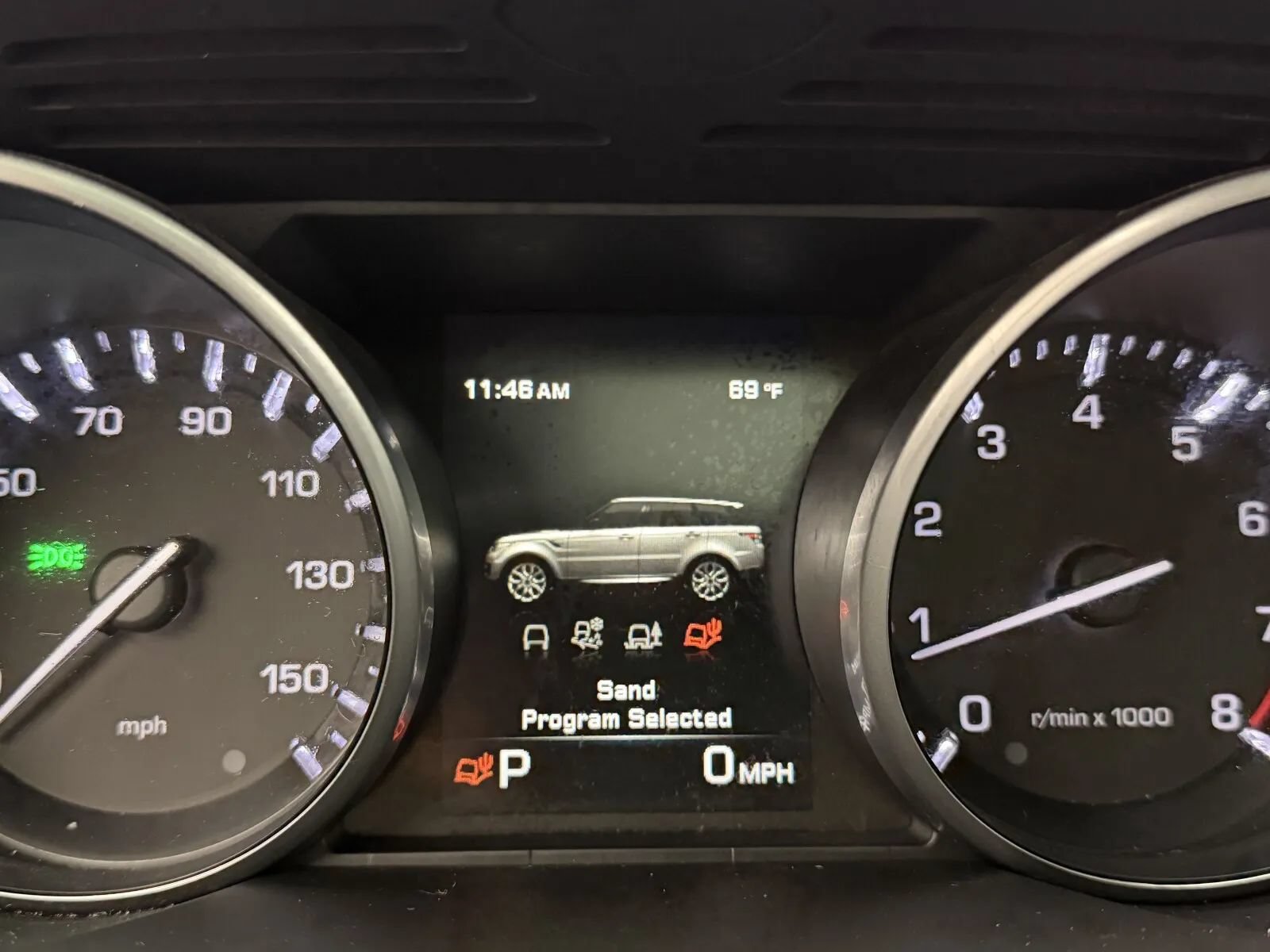 Used 2014 Land Rover Range Rover Sport HSE AWD/4WD image 14