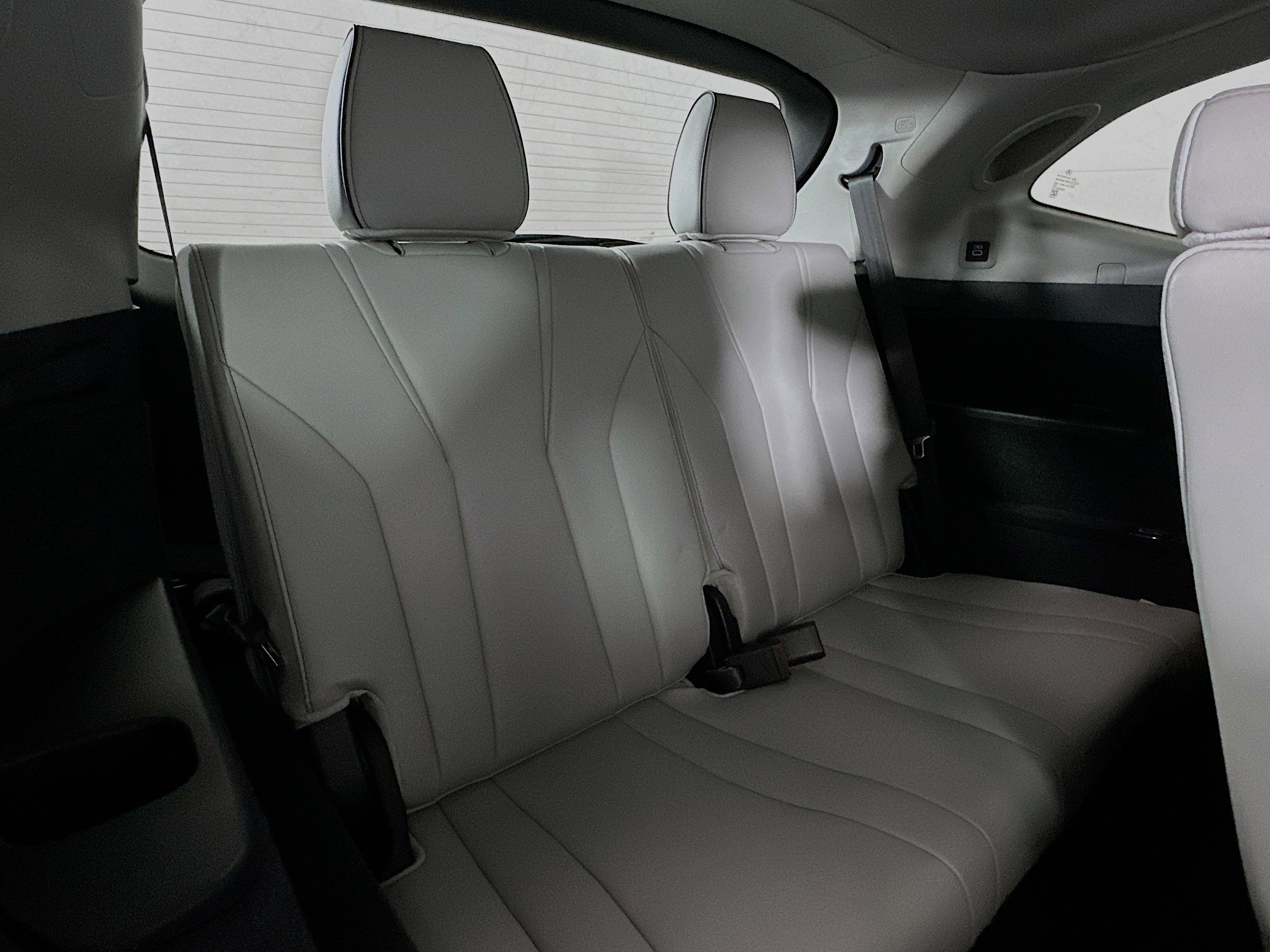 Used 2023 Acura MDX SH-AWD w/ Advance Package image 28