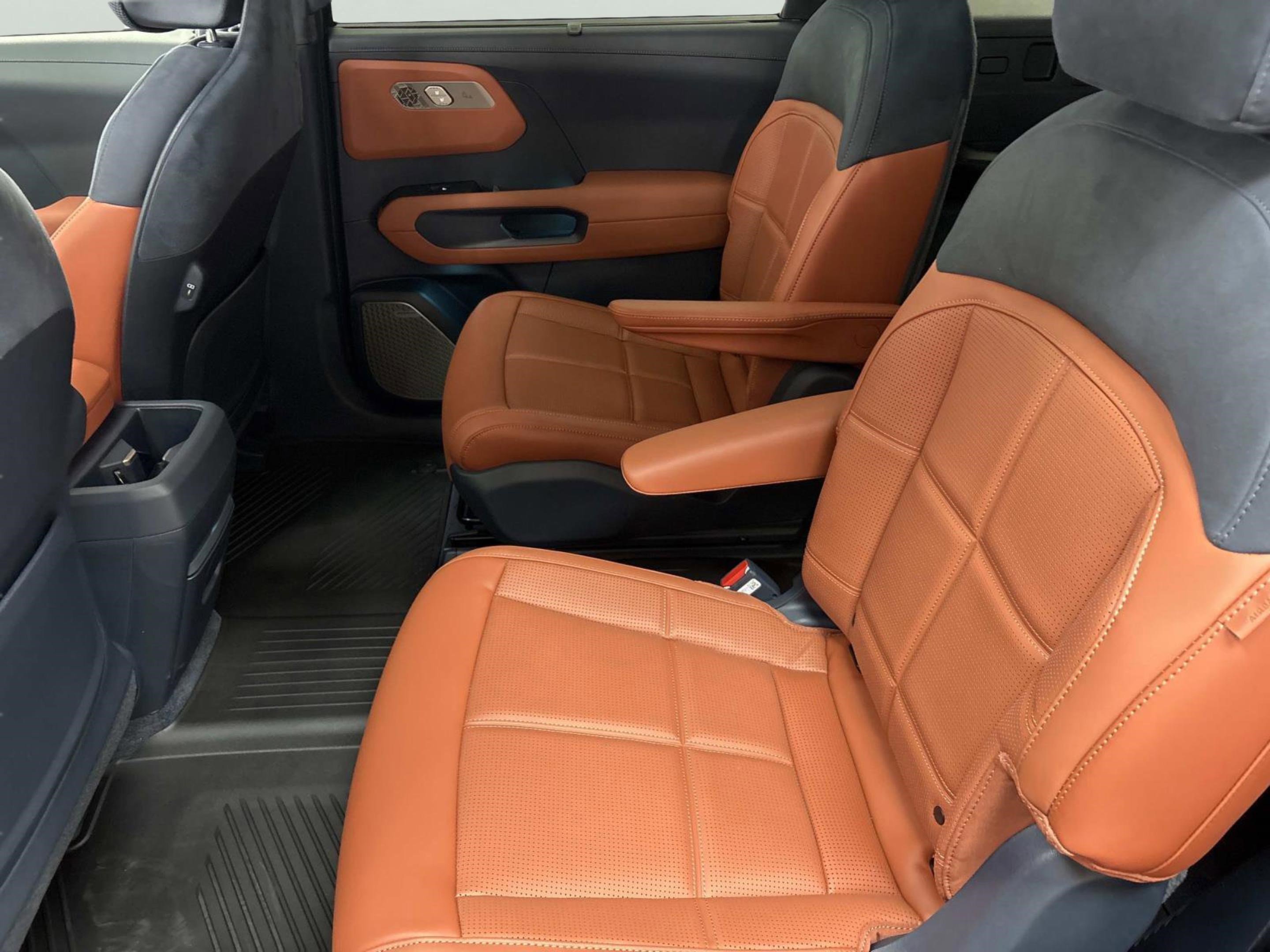 New 2027 Kia Telluride X-Line SX Prestige image 20