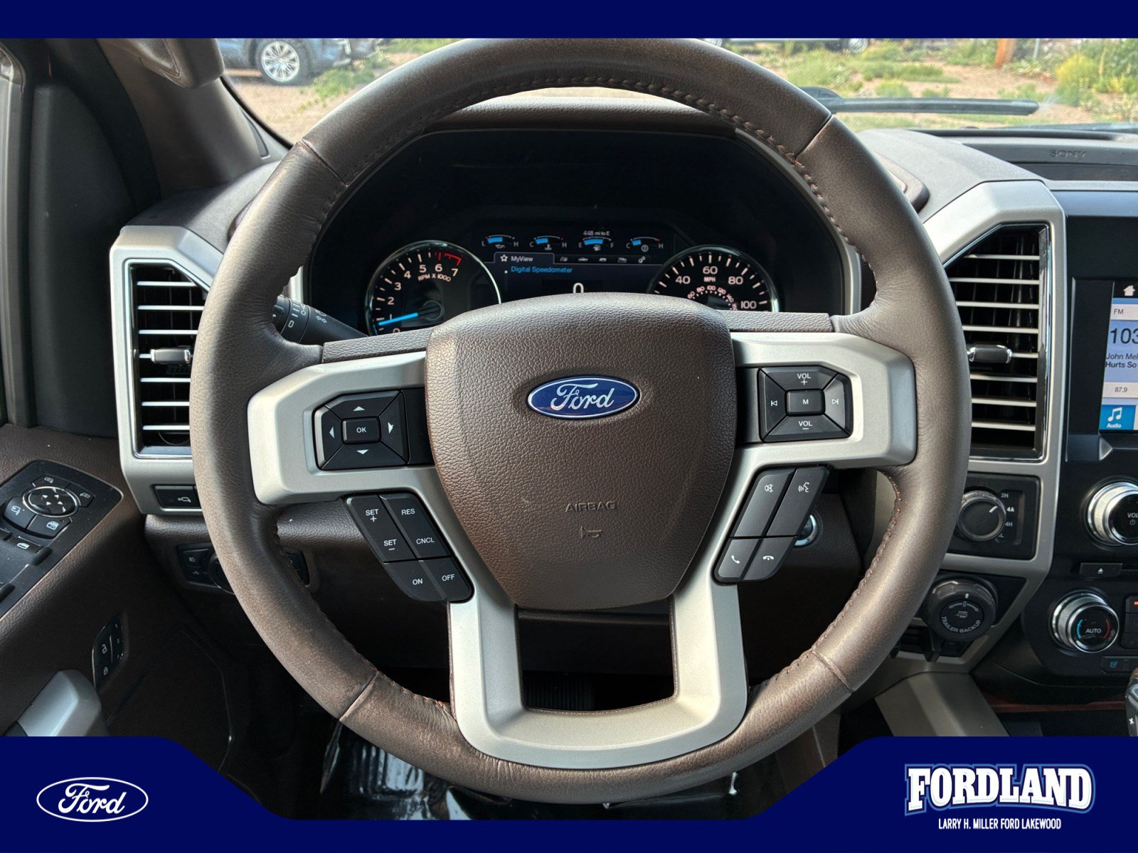 Used 2017 Ford F150 King Ranch w/ Equipment Group 601A Luxury AWD/4WD image 9