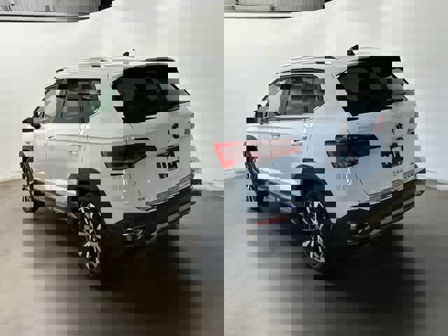 Certified 2023 Volkswagen Taos SE w/ Panoramic Sunroof Package image 32