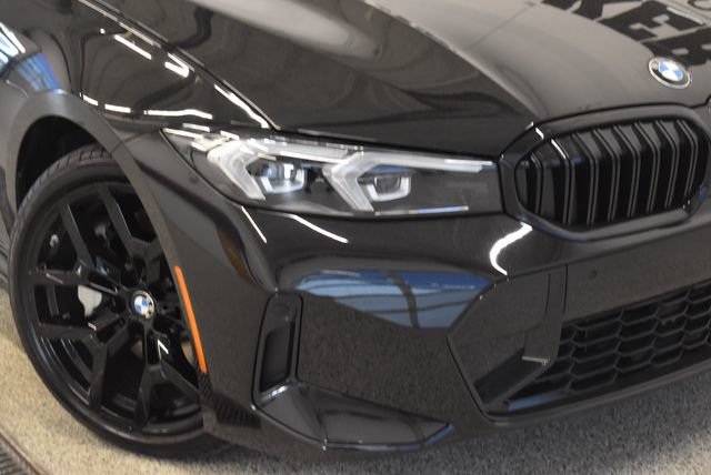 New 2026 BMW 330i xDrive Sedan w/ M Sport Package AWD/4WD image 29