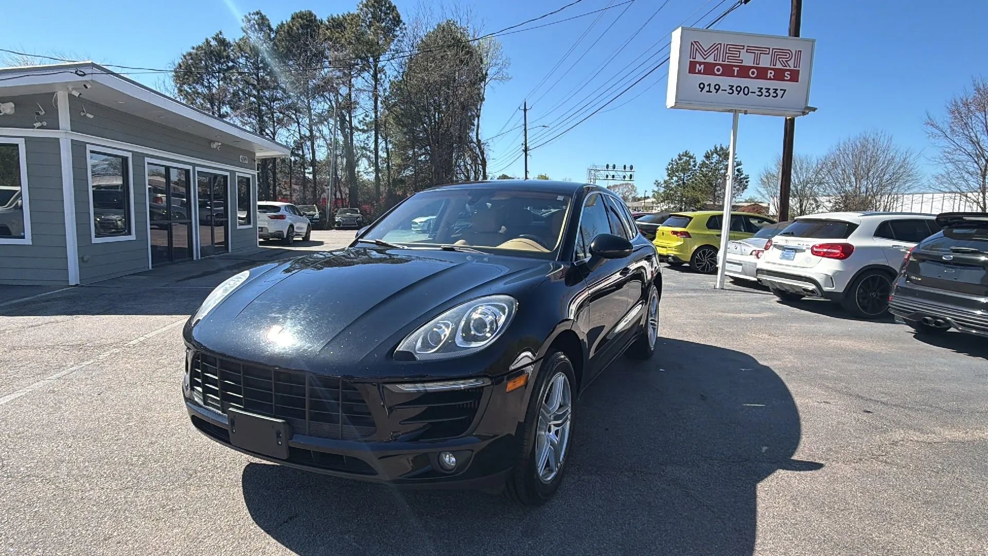 Used 2015 Porsche Macan S AWD/4WD image 7