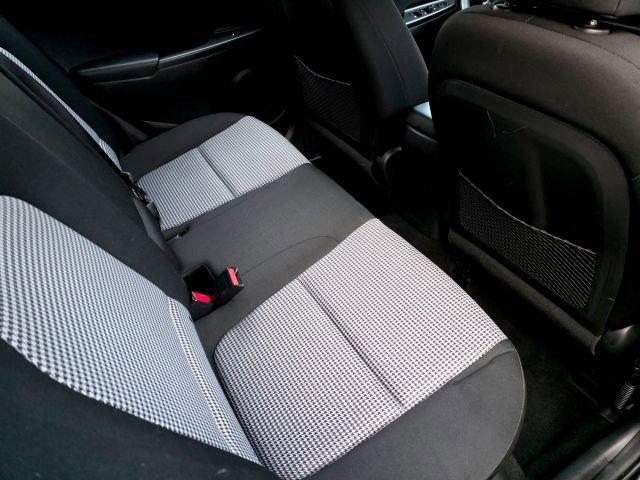 Used 2021 Hyundai Kona SE image 30