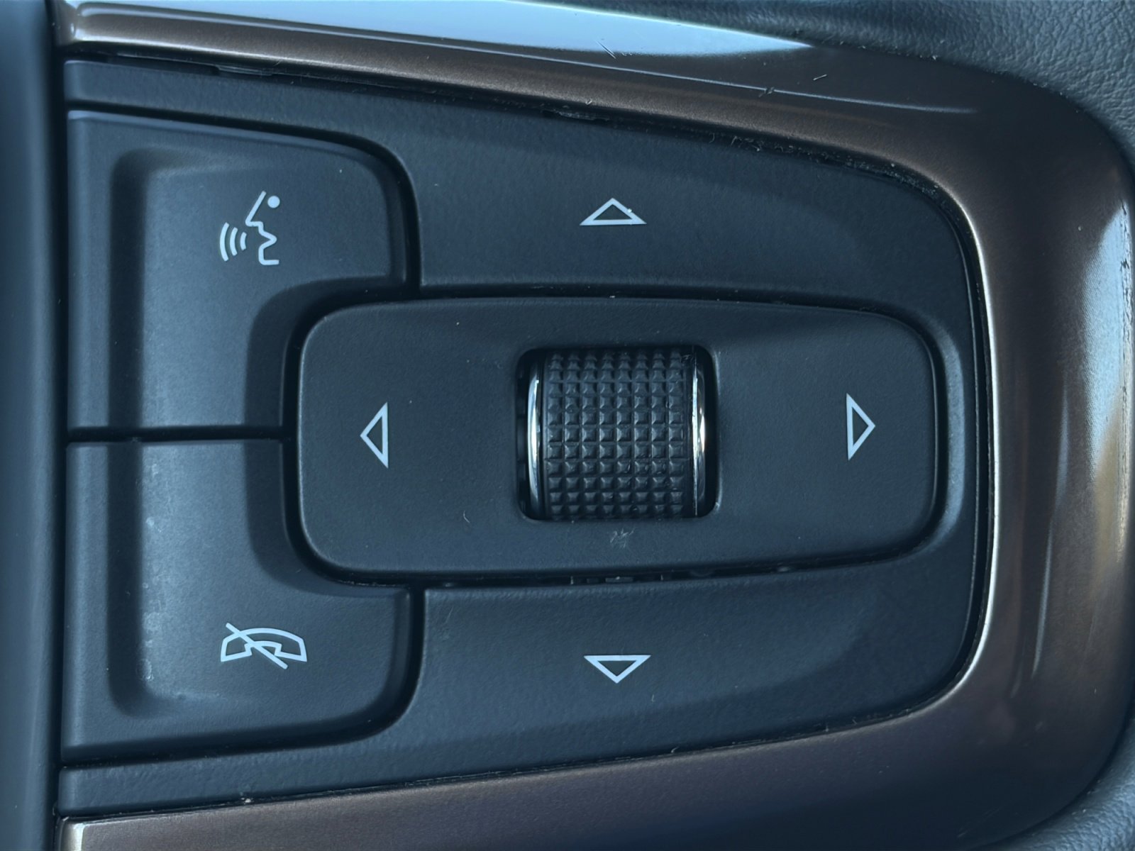 Used 2024 Chevrolet Tahoe High Country image 27