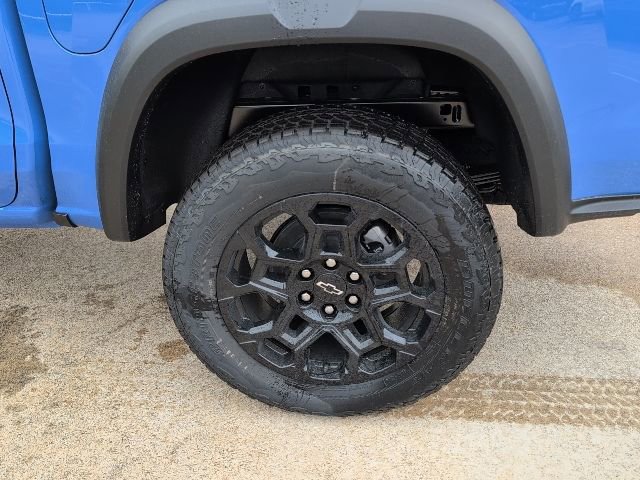 New 2026 Chevrolet Colorado Trail Boss AWD/4WD image 3