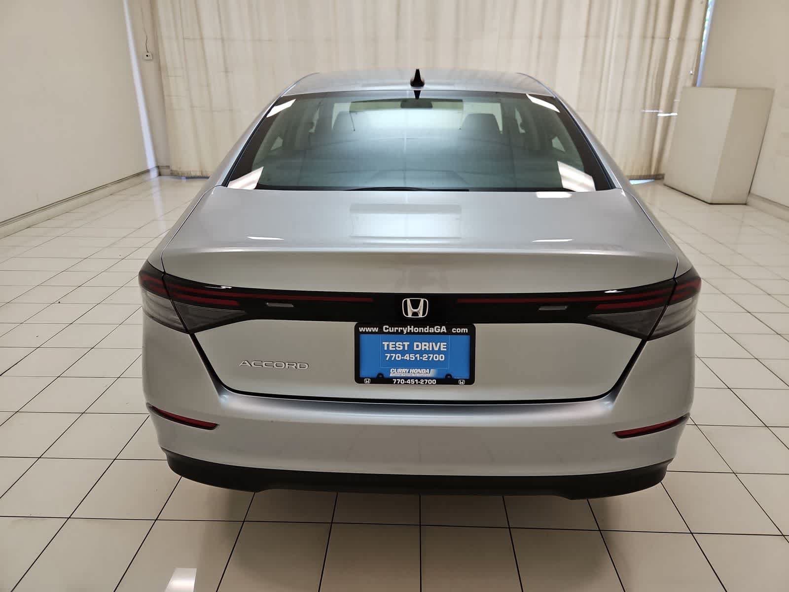 Used 2025 Honda Accord SE image 28