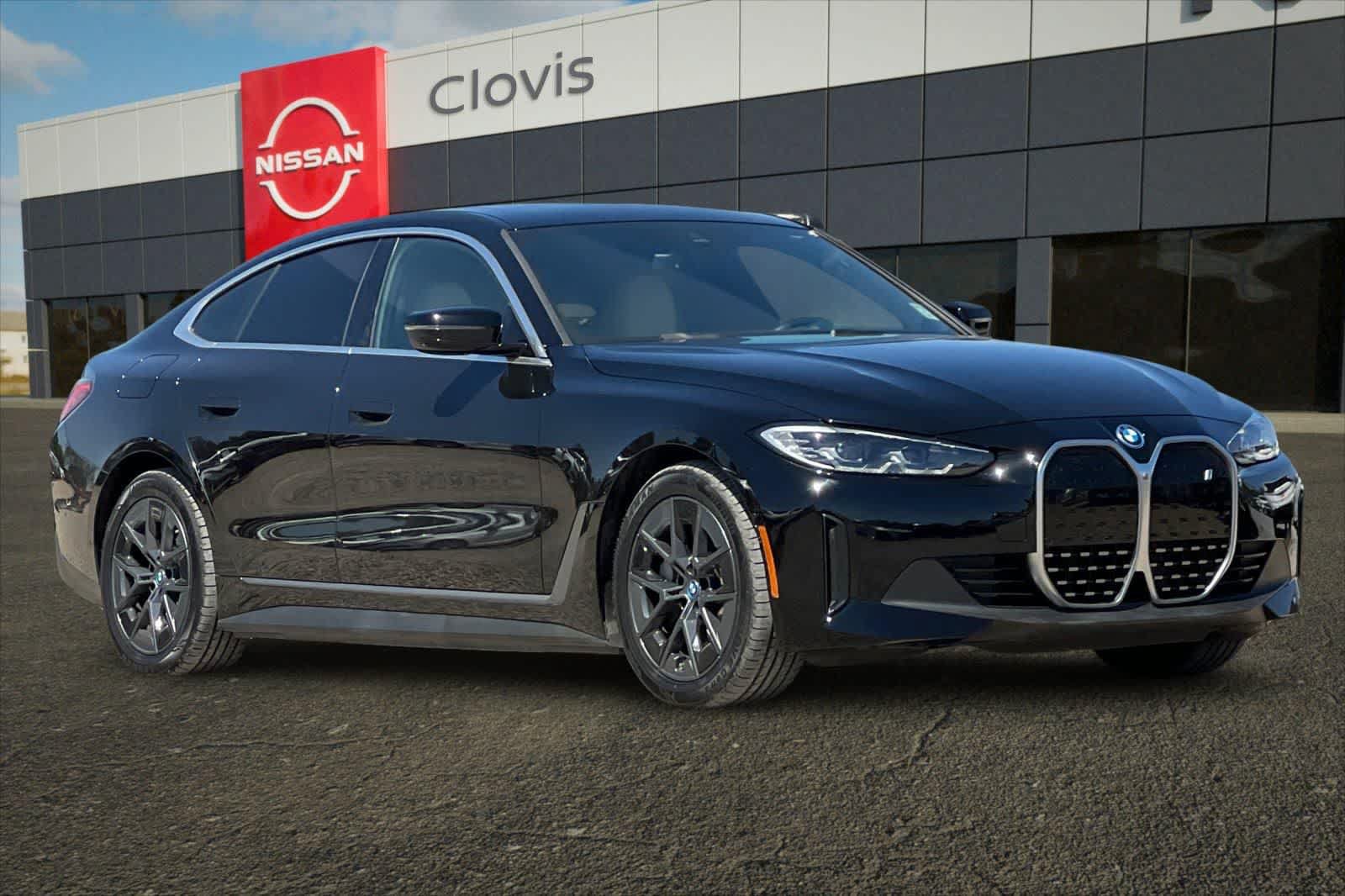 Used 2023 BMW i4 eDrive40 w/ Parking Assistance Package RWD image 10