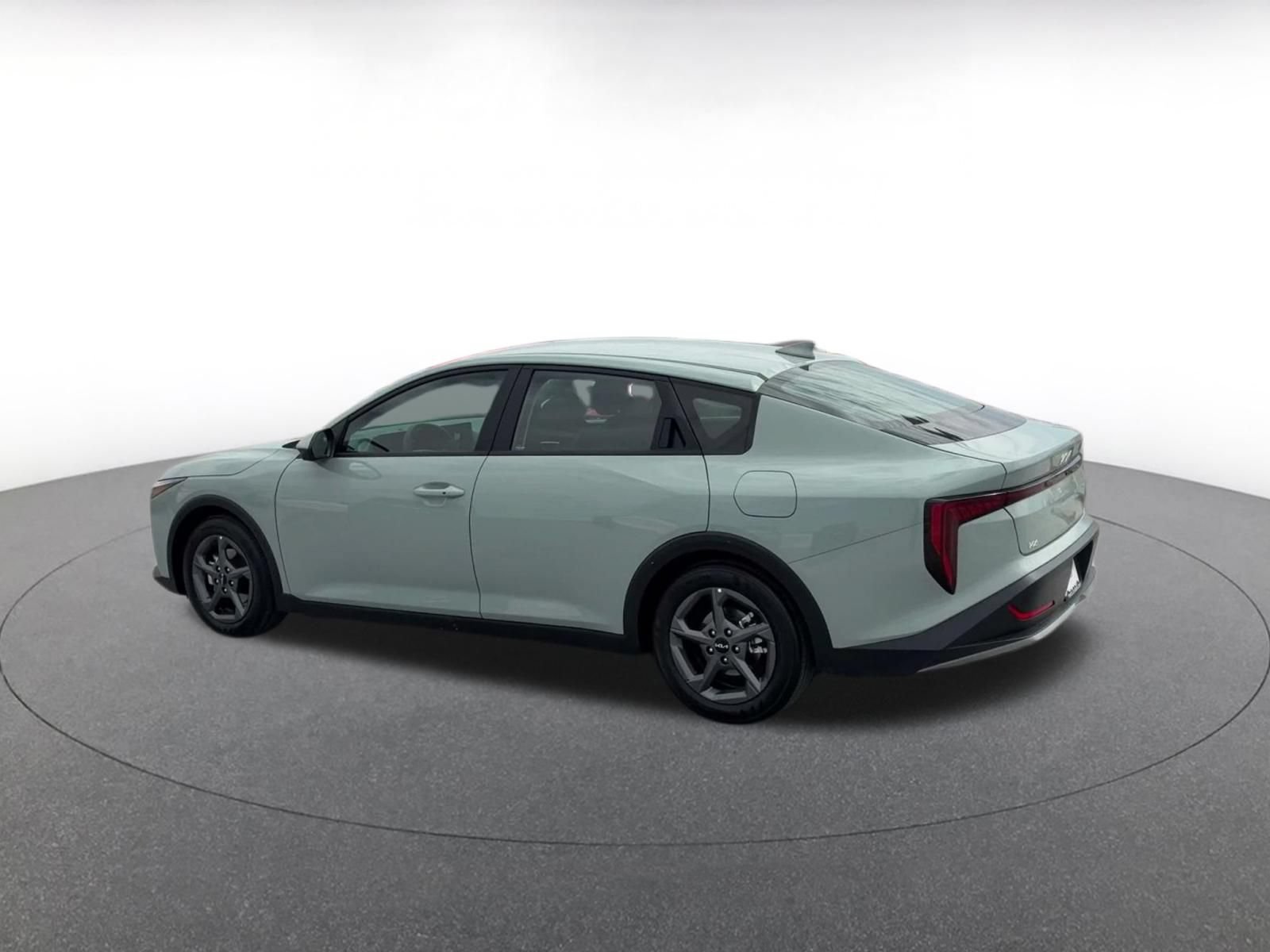Used 2026 Kia K4 FWD image 9