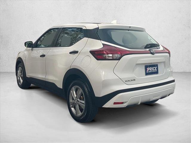 Used 2022 Nissan Kicks S image 8