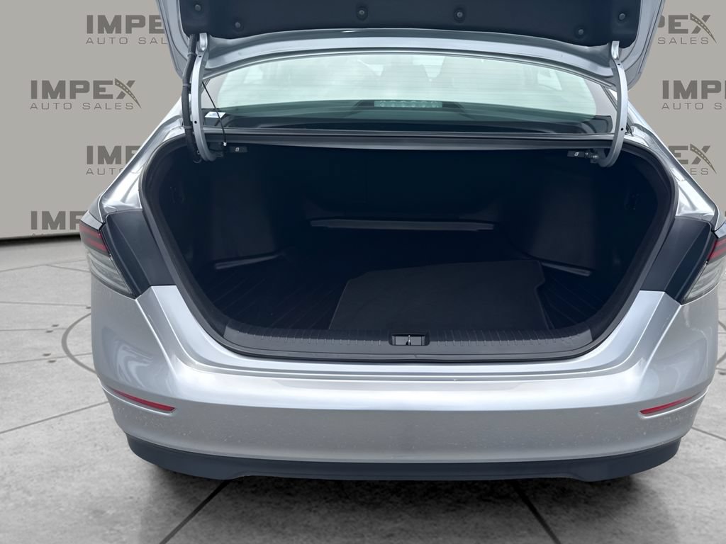 Used 2023 Honda Accord EX image 18