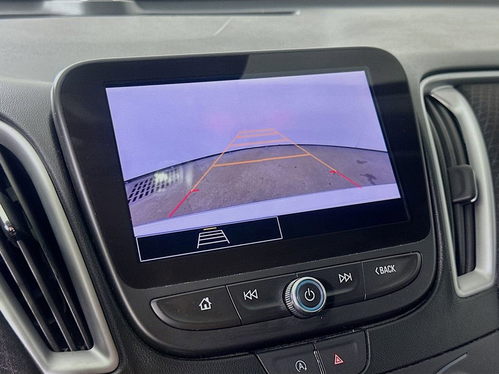 Used 2024 Chevrolet Malibu LT image 10