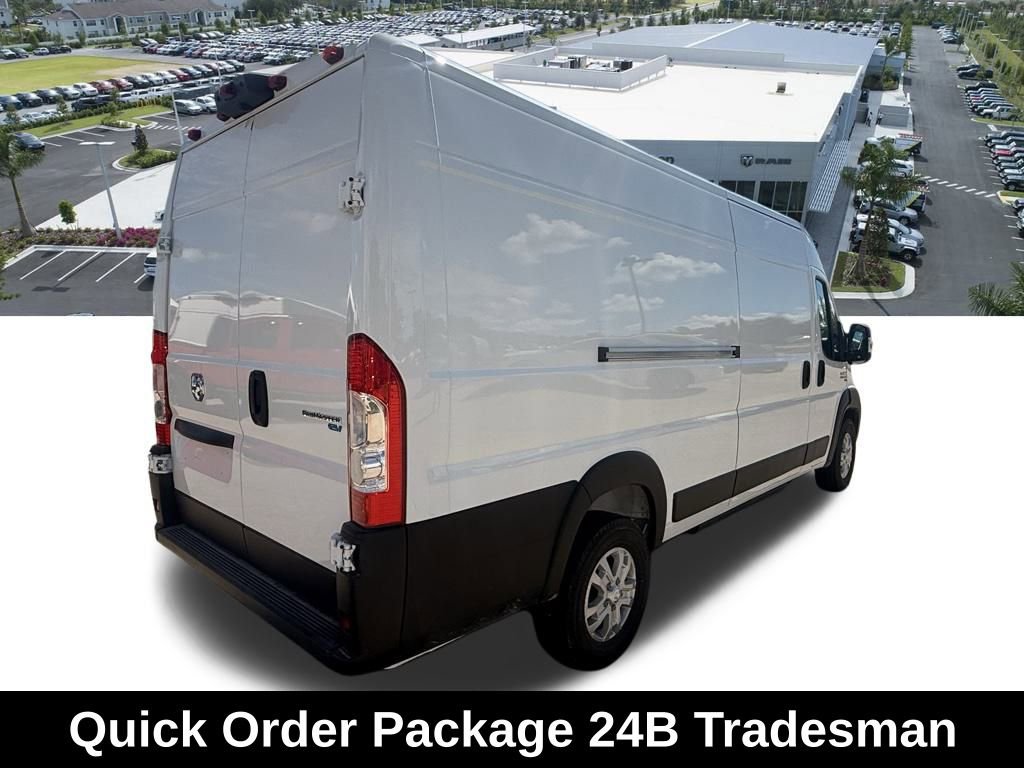 New 2025 RAM ProMaster Tradesman w/ Convenience Group image 4
