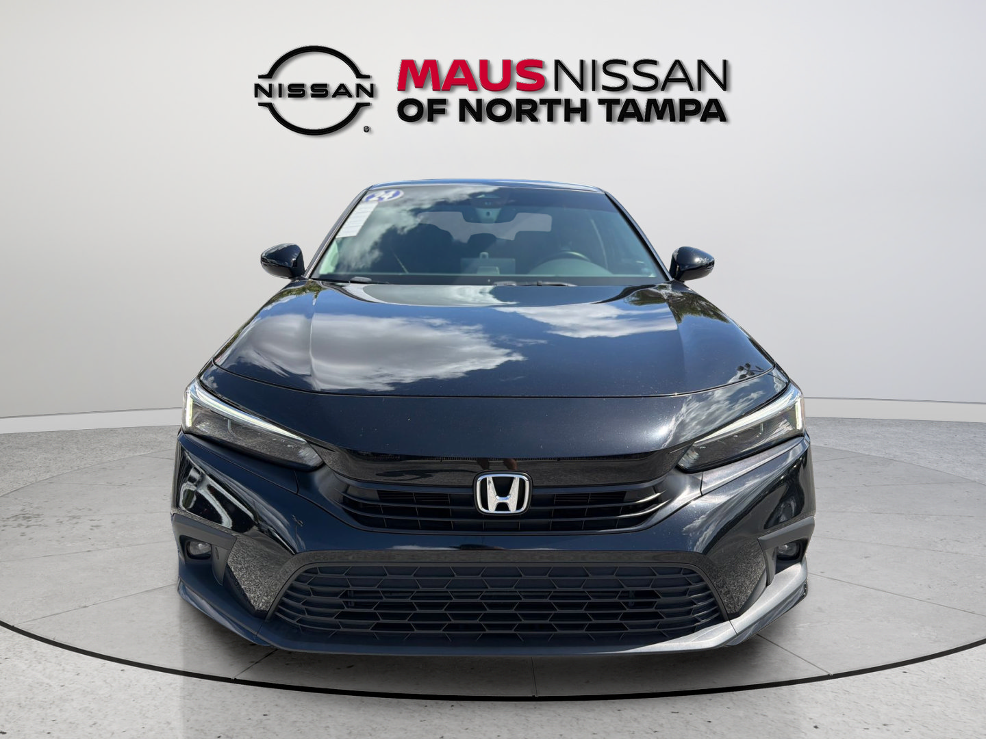 Used 2024 Honda Civic Touring image 2