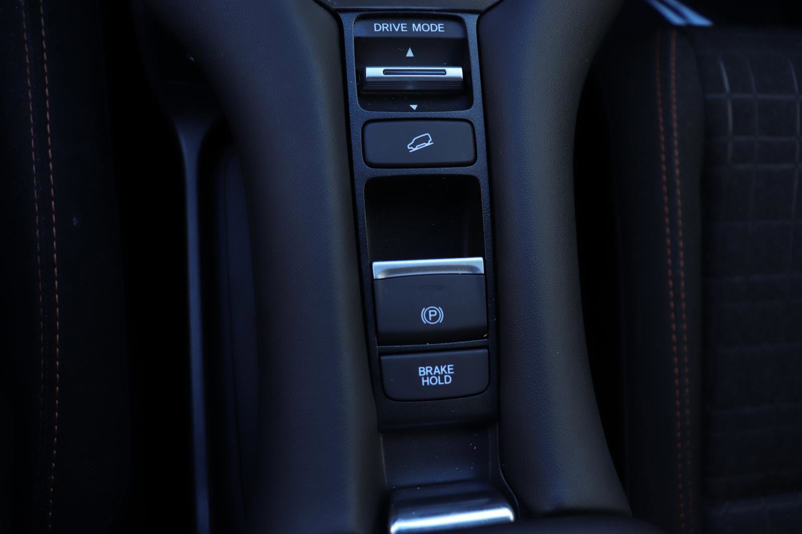 Used 2025 Honda HR-V Sport image 29