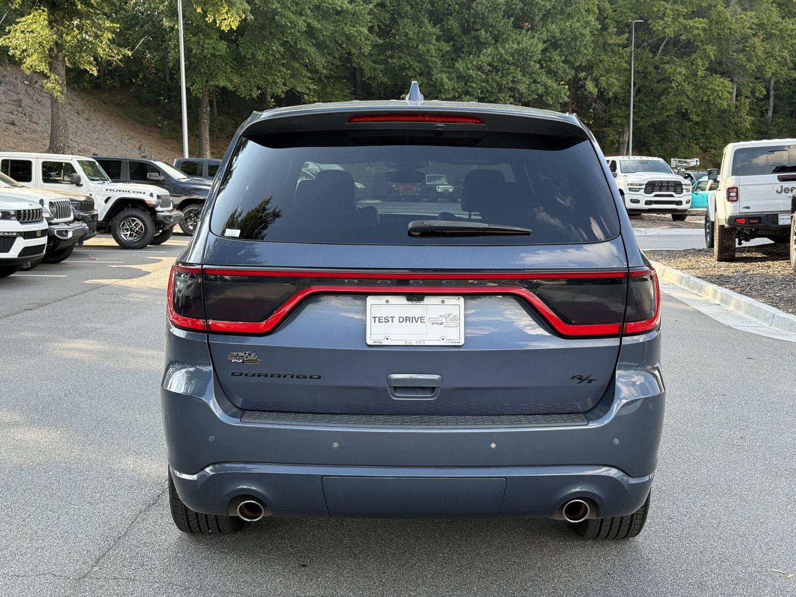 Used 2021 Dodge Durango R/T w/ Blacktop Package RWD image 4