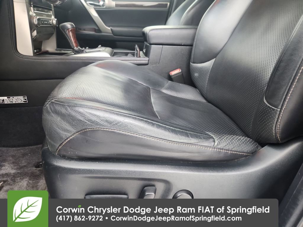 Used 2017 Lexus GX 460 Luxury w/ Preferred Accessory Package image 20