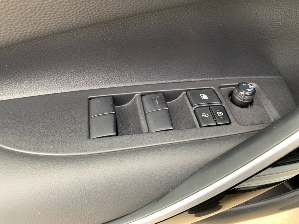 Used 2023 Toyota Corolla XSE image 13