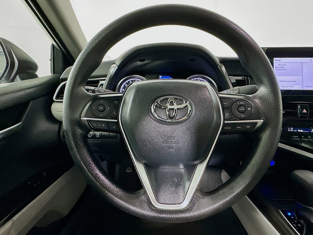 Used 2023 Toyota Camry LE w/ Convenience Package FWD image 18