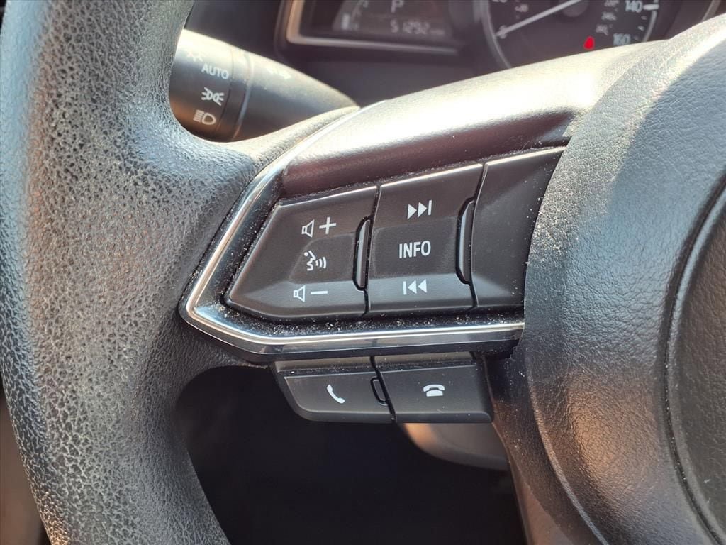 Used 2018 MAZDA MAZDA3 Sport w/ Preferred Equipment Package FWD image 17
