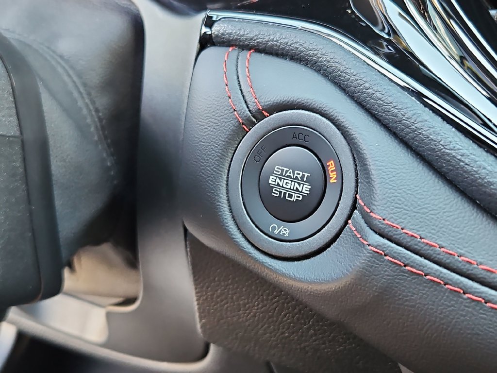 Used 2025 Dodge Durango GT RWD image 17