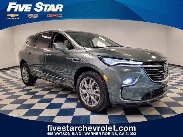 Used 2024 Buick Enclave Essence w/ Experience Buick Package image 1