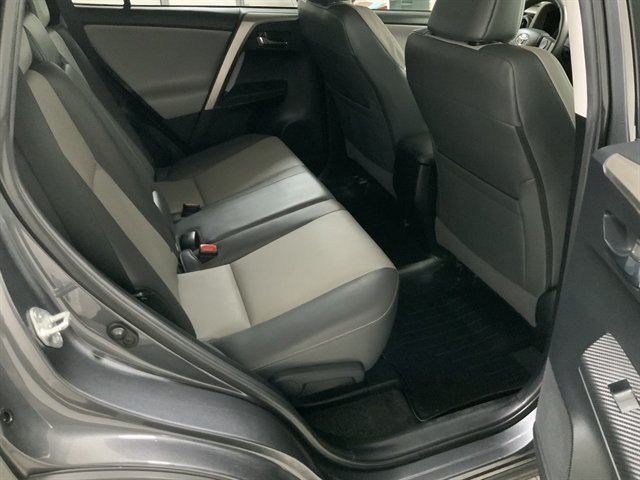 Used 2015 Toyota RAV4 Limited w/ Technology Package AWD/4WD image 20