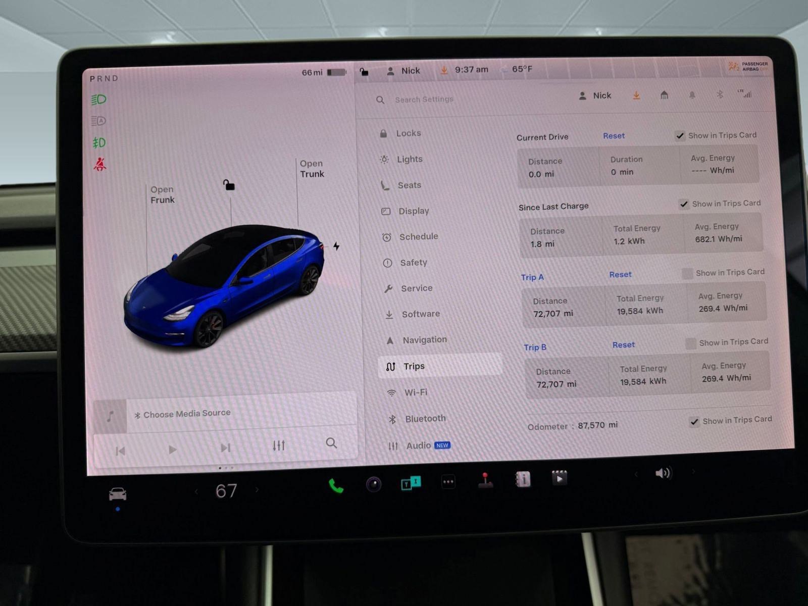 Used 2020 Tesla Model 3 Performance image 27