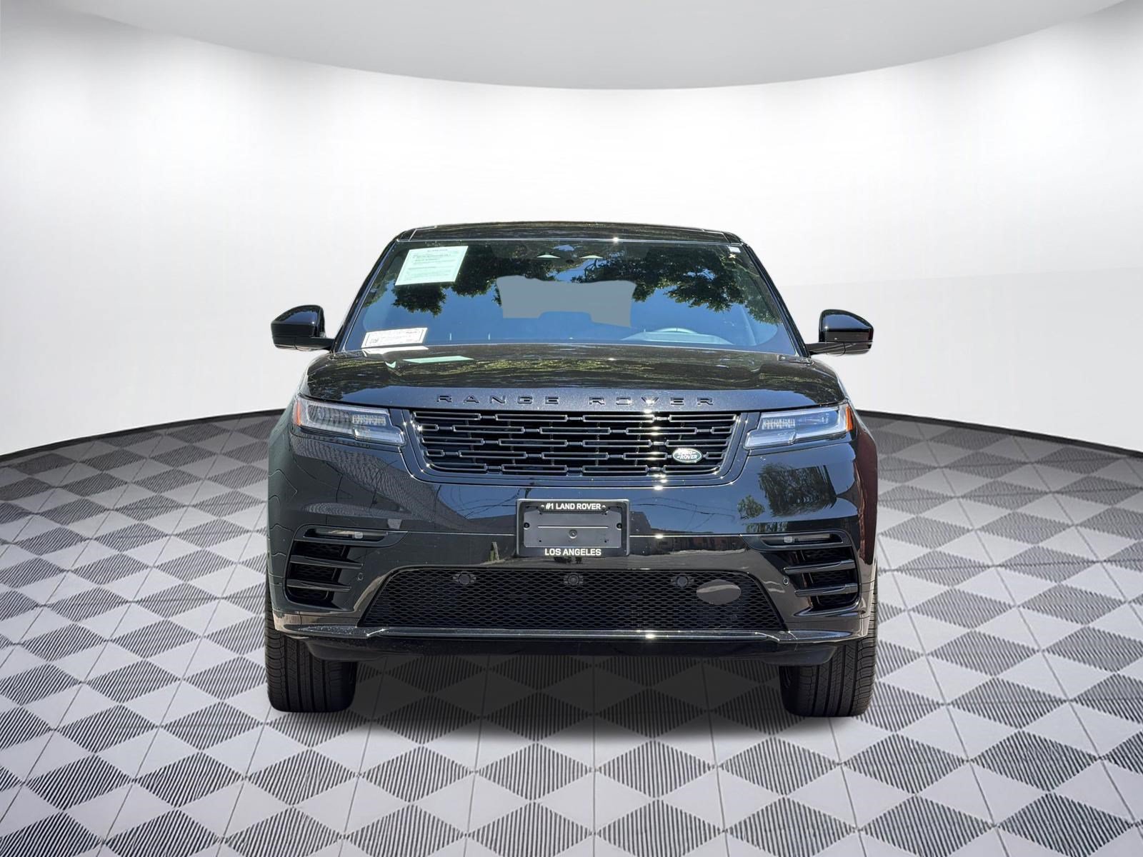 Certified 2026 Land Rover Range Rover Velar Dynamic SE AWD/4WD image 6