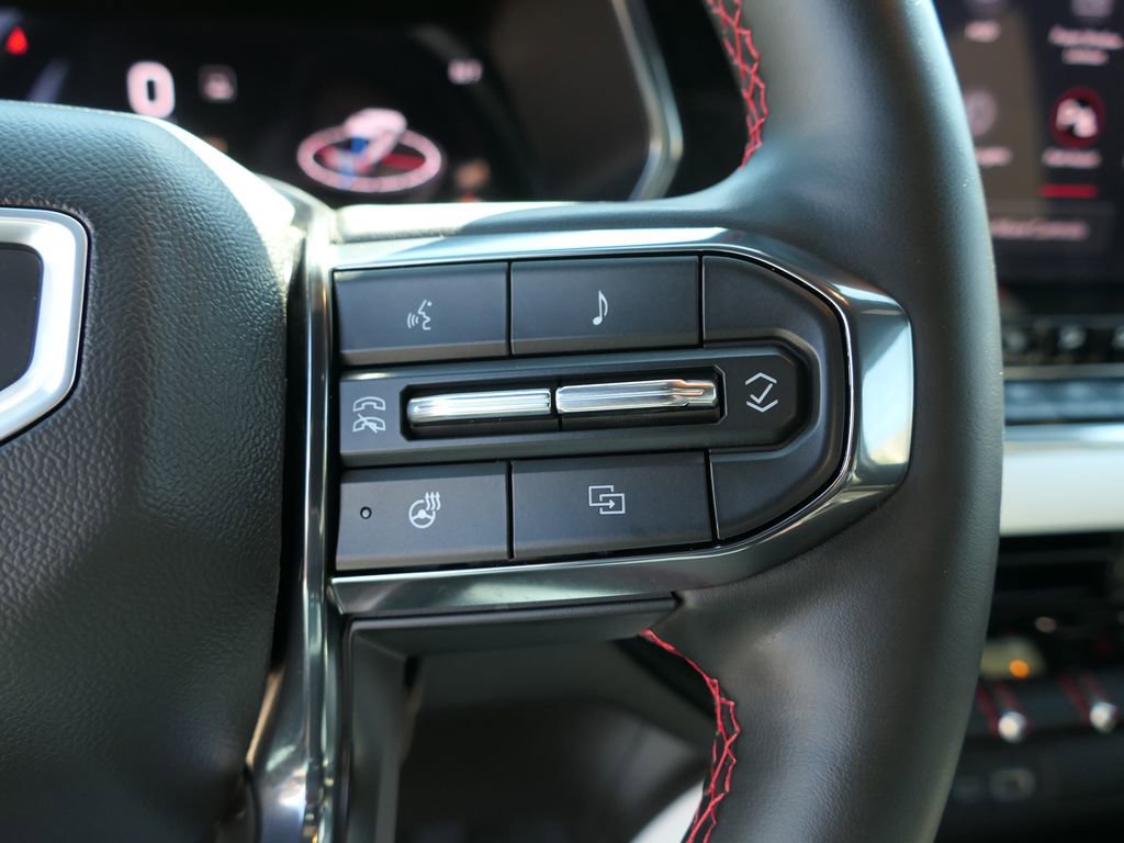 Used 2024 GMC Canyon AT4X image 16