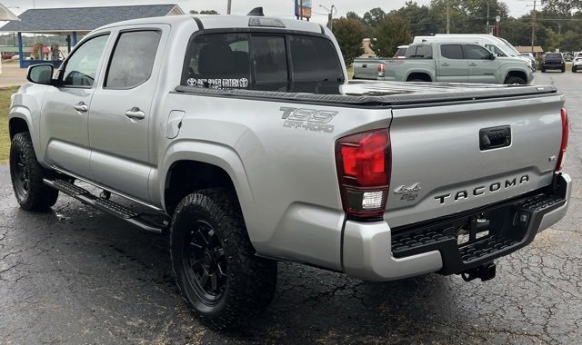 Used 2023 Toyota Tacoma SR image 6