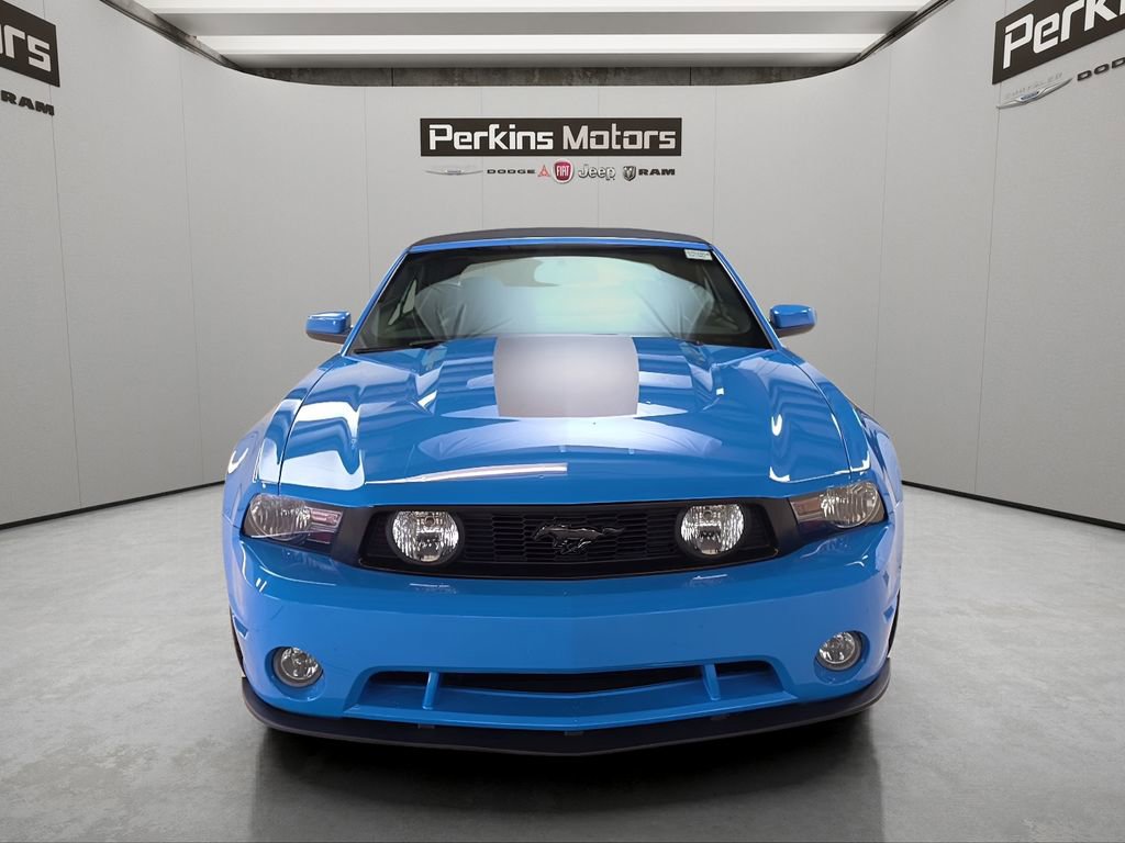 Used 2010 Ford Mustang GT Premium RWD image 9