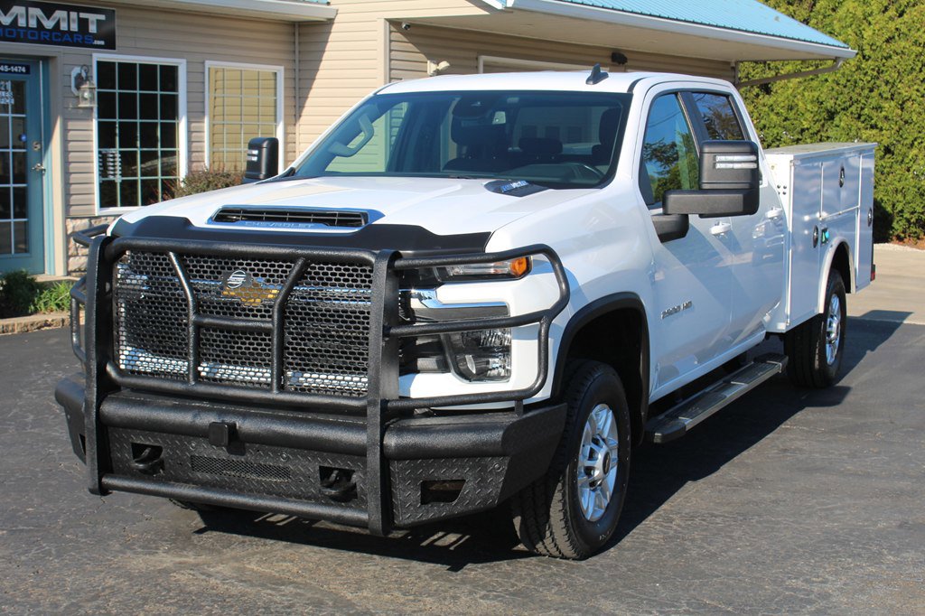Used 2024 Chevrolet Silverado 2500 LT w/ Convenience Package image 12