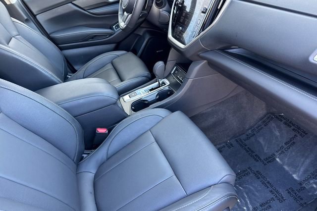 Used 2025 Subaru Ascent Limited AWD/4WD image 19