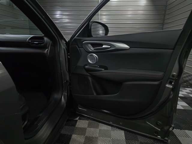 Used 2024 Dodge Hornet R/T Plus w/ Tech Pack Plus w/o Parking image 33